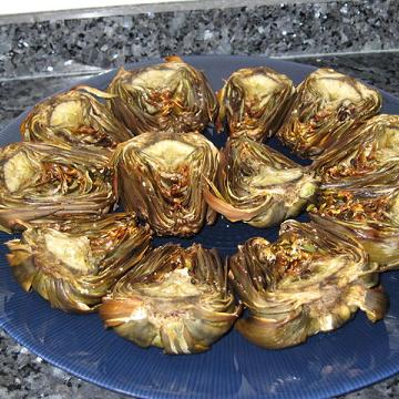 オーブンで焼いたアーティチョーク