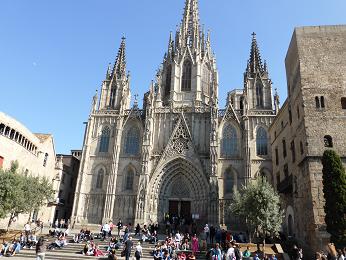 バルセロナ　カテドラル　大聖堂