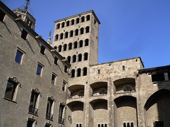 バルセロナ旧市街　観光　王の広場