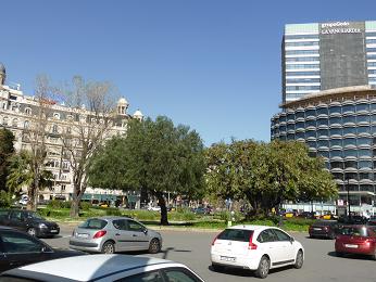 バルセロナ　フランセスク・マシア広場