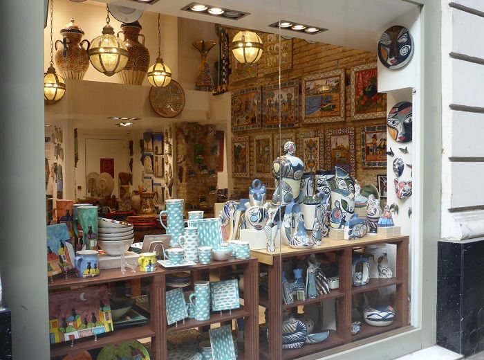 お店　タイル屋