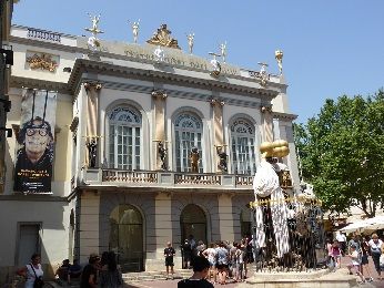 dali-figueras-spain.jpg dali-figueras-spain.jpg