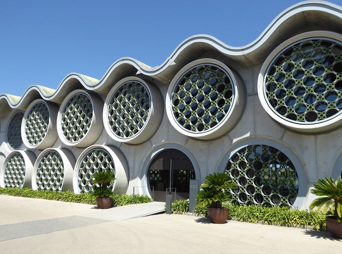 マスティネイ社　カバ作り