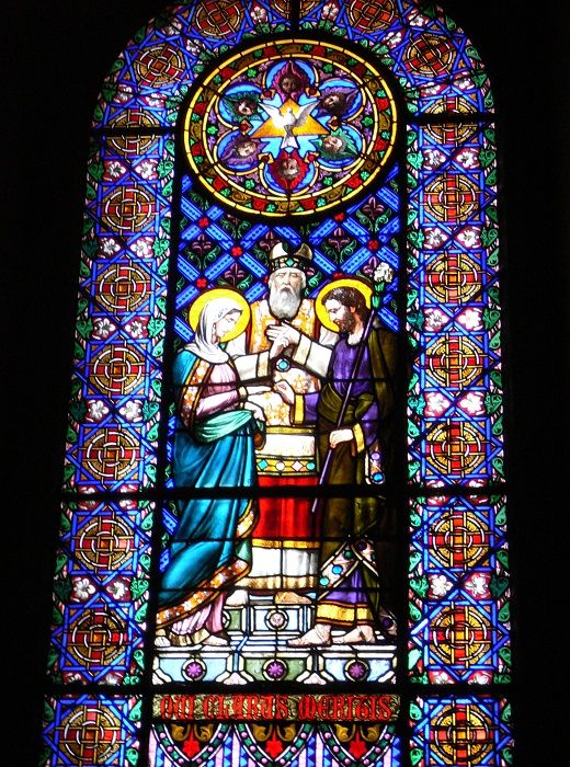 モンセラット　教会のステンドガラス