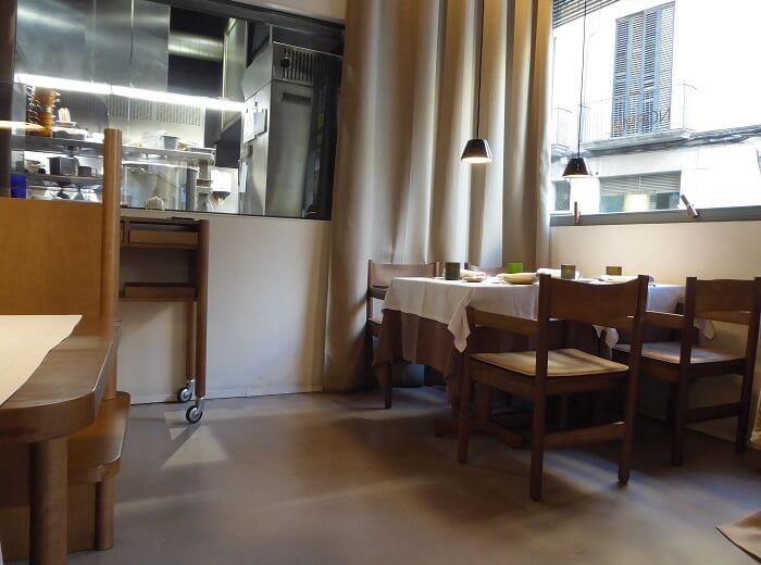 ノルマル・レストラン