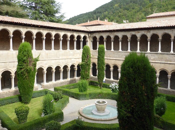 リポイ　中庭回廊